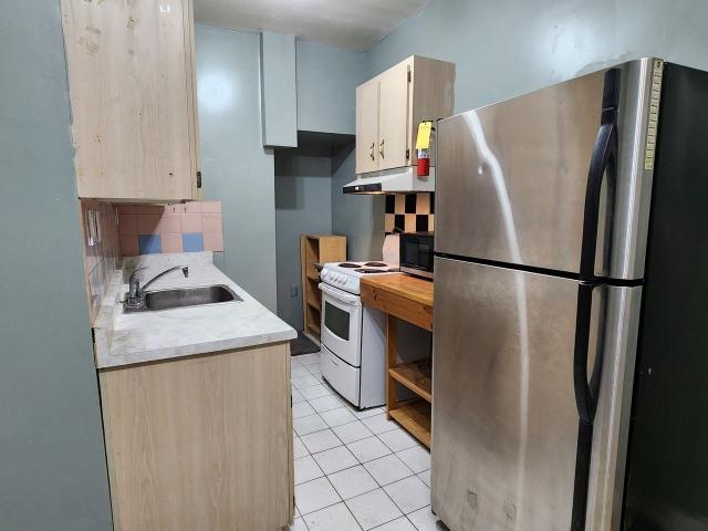 1 Bedroom Apartment for Rent at 22 Woodlawn Ave W, Toronto, ON M4V 1G7 Summerhill
