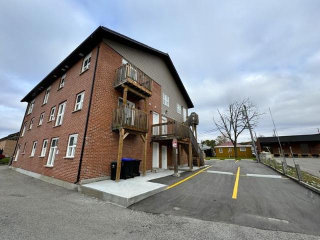 1 Bedroom Apartment for Rent at 2 Tessier Dr, Penetanguishene, ON L9M 1V4