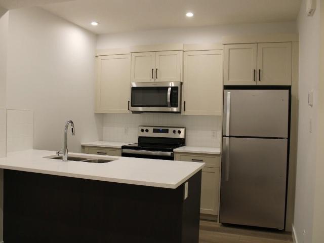 1 Bedroom Apartment for Rent at 49 Starling Pass Nw, Calgary, AB T3P 2W3 Evanston