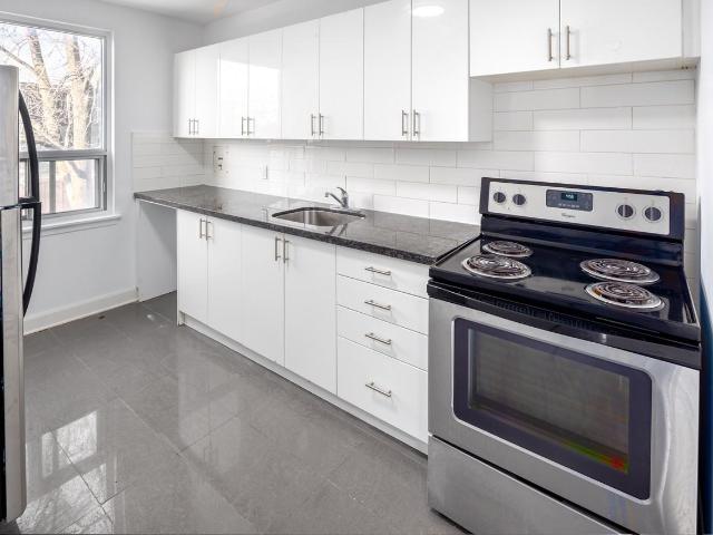 1 Bedroom Apartment for Rent at 4 2 4 Greentree Court, Toronto, ON M6M 2A5 Keelesdale