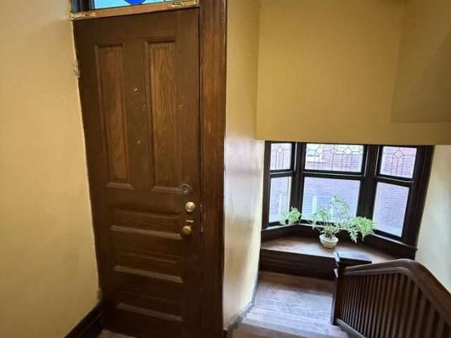 1 Bedroom Apartment for Rent at 61 Paisley St, Guelph, ON N1H 2N7 Exhibition Park