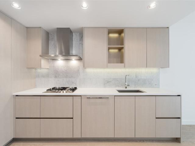 1 Bedroom Apartment for Rent at 87 Nelson St, Vancouver, BC V6Z 0E8 Downtown Vancouver