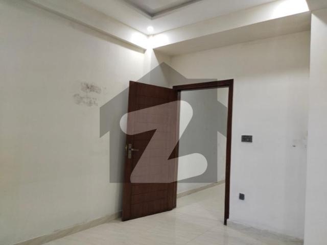 1 Bedroom Apartment For Rent | Business Hub, Business Park Gulberg Greens Gulberg