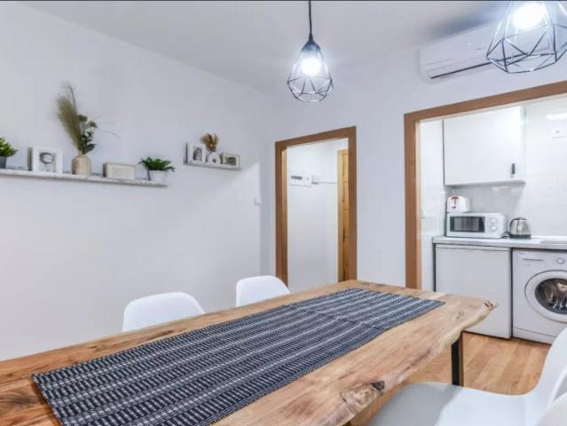 1 bedroom apartment for rent in Argüelles