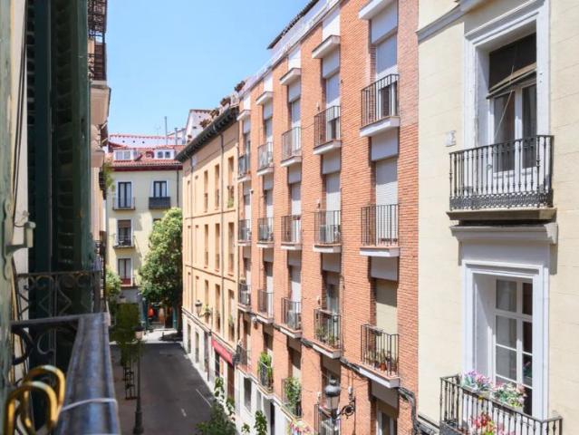 1 bedroom apartment for rent in Cortes, all bills included