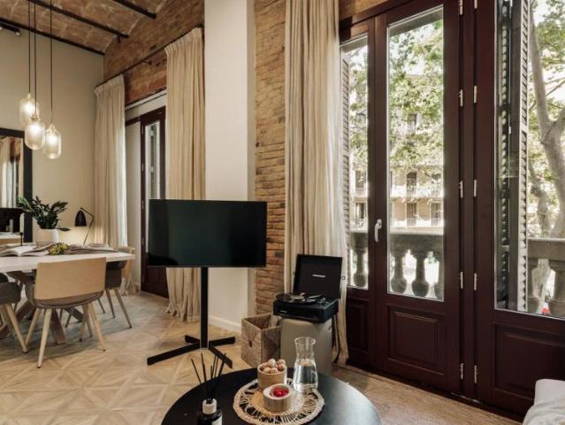 1 bedroom apartment for rent in El Raval, perfect for professionals, students or couples
