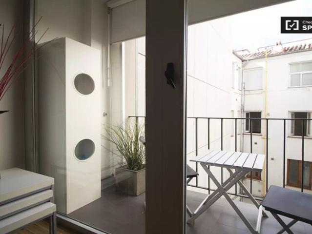 1 bedroom apartment for rent in Embajadores, Madrid