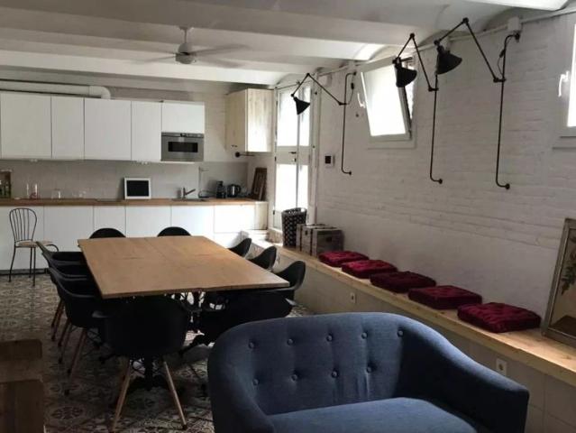 1 bedroom apartment for rent in la Dreta de l'Eixample, all bills included