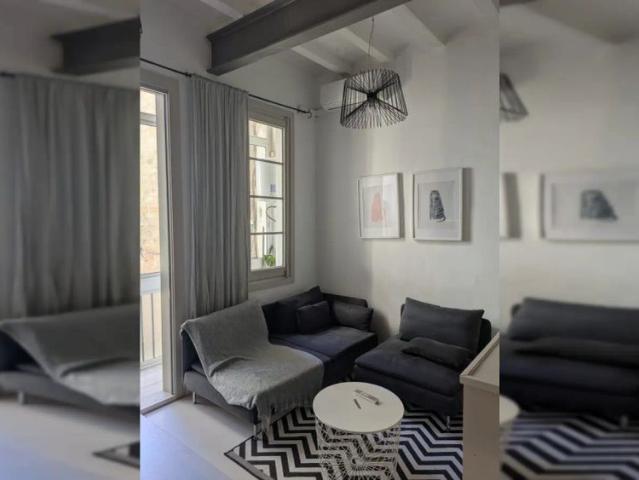 1 bedroom apartment for rent in Sant Antoni, couples allowed