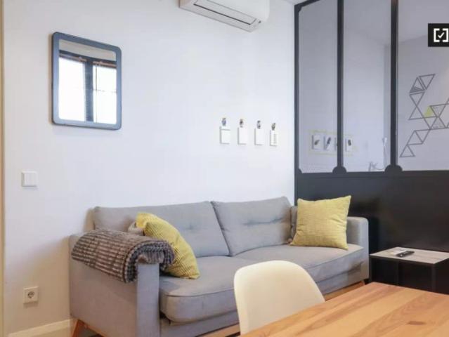 1 bedroom apartment for rent in Sol, bills included