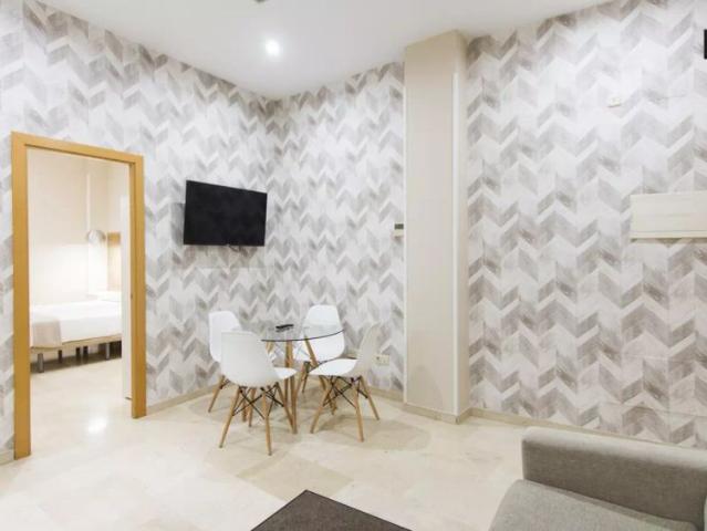 1 bedroom apartment for rent in Sol, Madrid