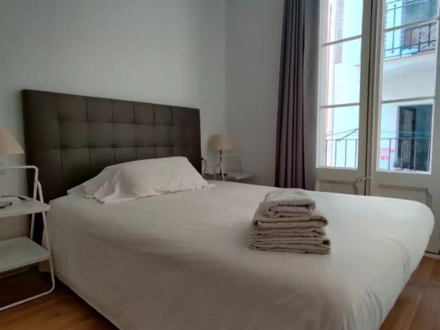 1 bedroom apartment for rent in Vila de Gràcia, bills included
