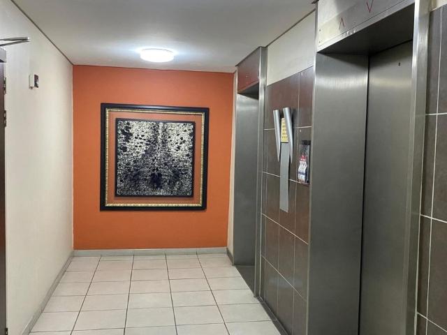 1 Bedroom apartment for sale in Marshalltown, Johannesburg