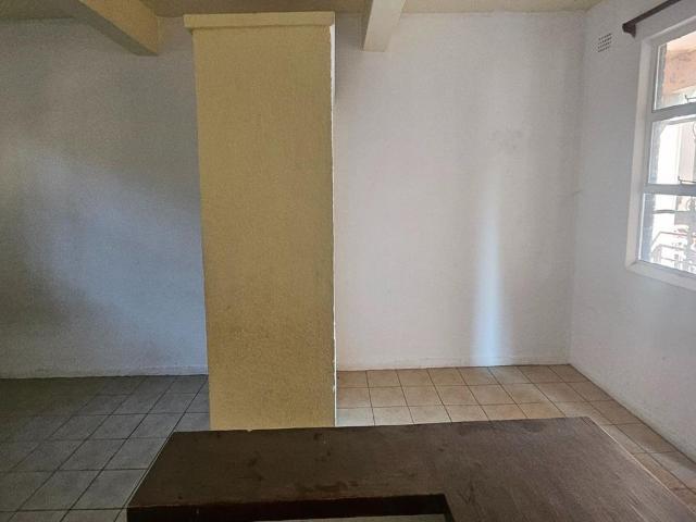 1 Bedroom apartment sold in Albertville, Johannesburg
