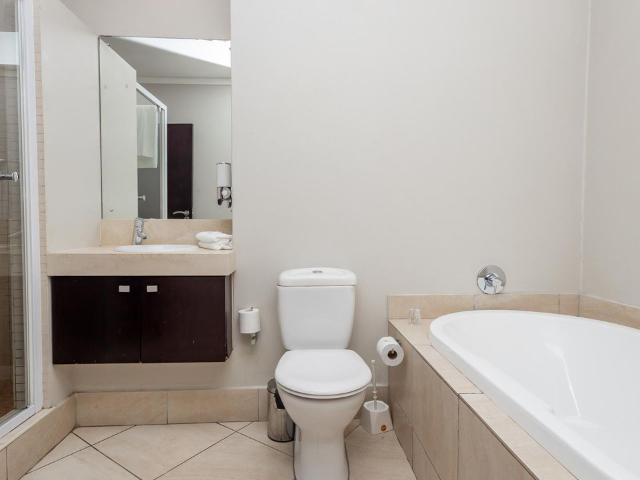 1 Bedroom apartment for sale in Cape Town City Centre