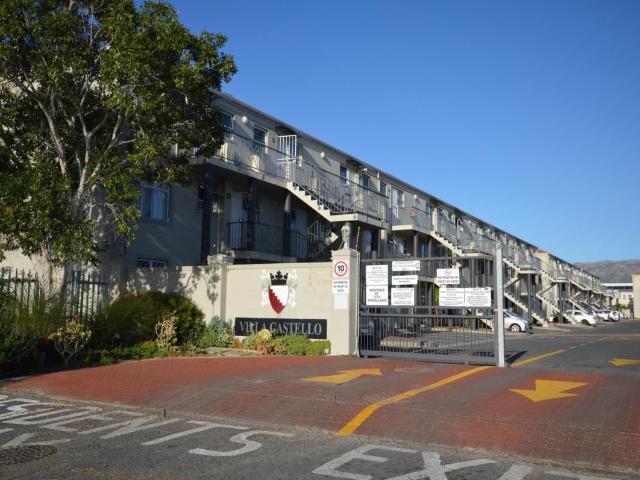 1 Bedroom apartment for sale in Guldenland, Strand