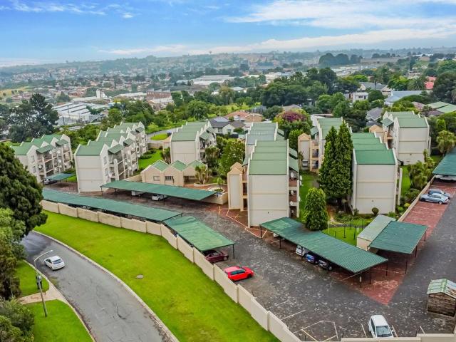 1 Bedroom apartment for sale in Horison, Roodepoort
