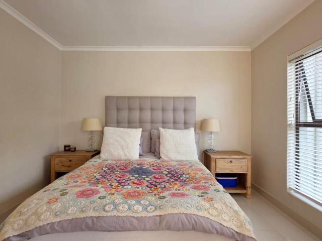 1 Bedroom apartment for sale in Rondebosch, Cape Town