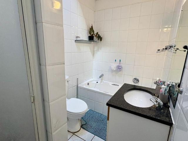 1 Bedroom apartment for sale in Strathavon, Sandton