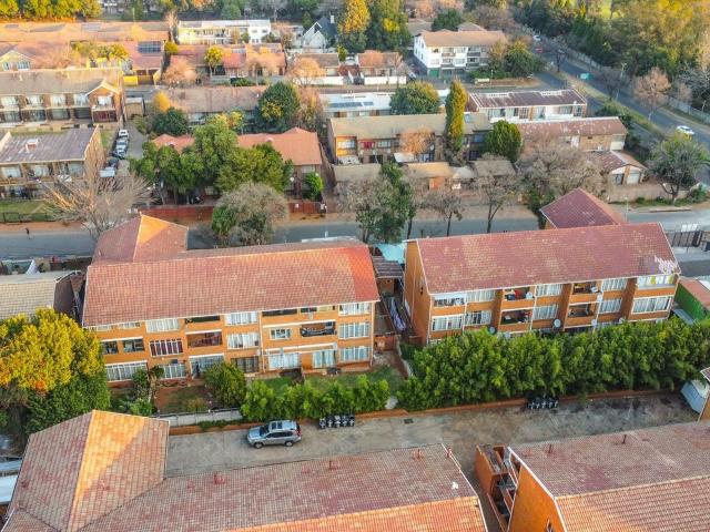 1 Bedroom apartment for sale in Windsor East, Randburg