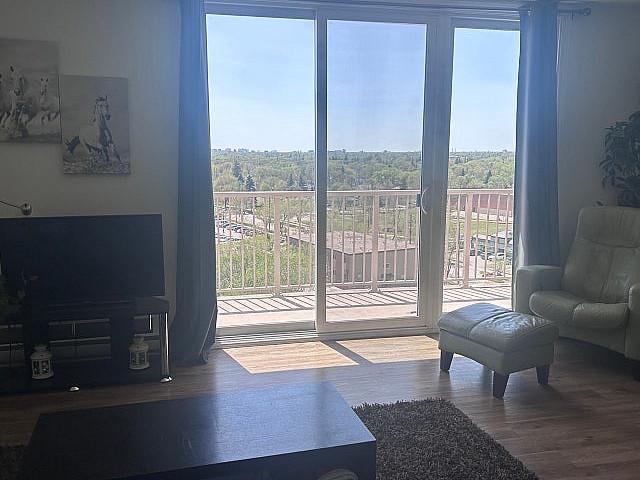 1 Bedroom Apartment For Sublet