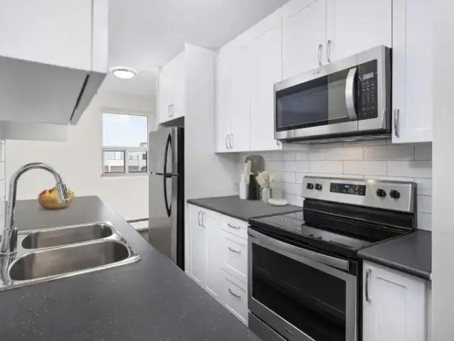 1 Bedroom Apartment Guelph ON LS101612212