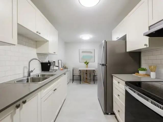 1 Bedroom Apartment Guelph ON LS101876777