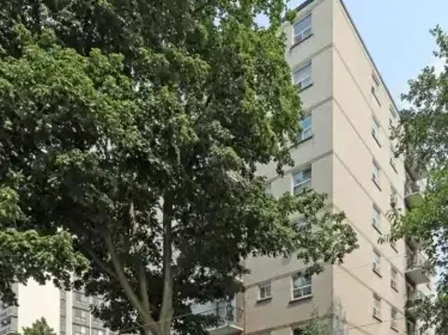 1 Bedroom Apartment Hamilton ON 100298786