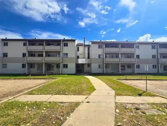 1 Bedroom Apartment High Prairie AB 105135767
