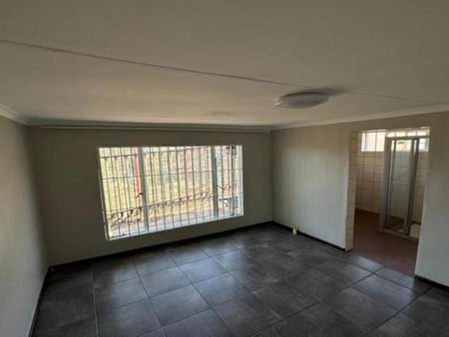 1 Bedroom Apartment in Muldersdrift