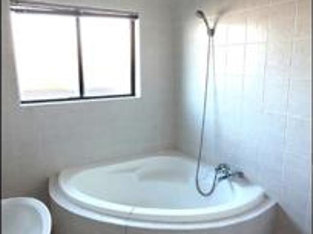 1 Bedroom Apartment in Myburgh Park