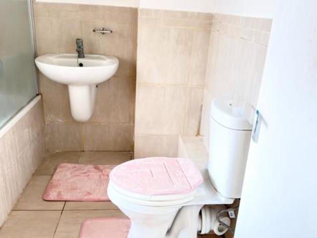 1 Bedroom Apartment in Manor Estates