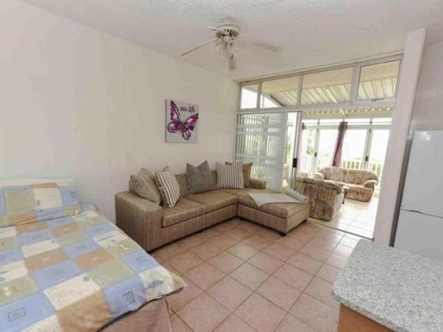 1 Bedroom Apartment in Manaba Beach