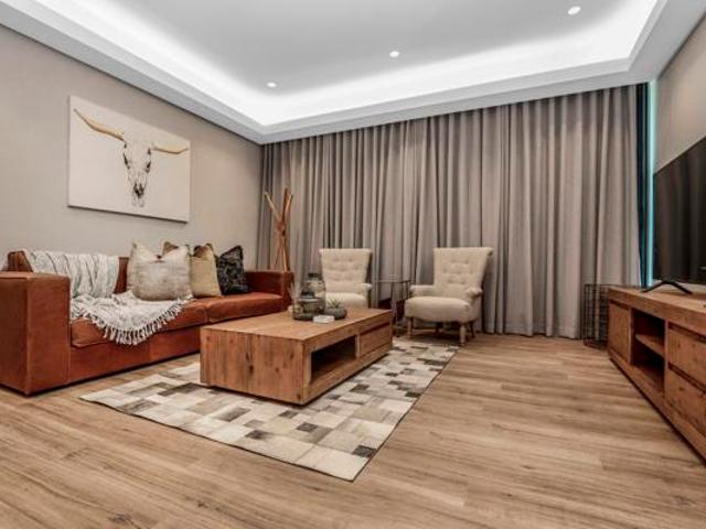 1 Bedroom Apartment in Melrose Arch