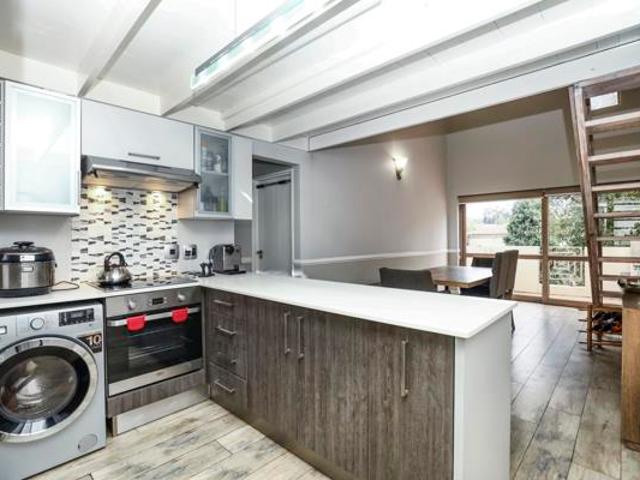 1 Bedroom Apartment in Melrose Estate
