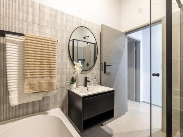 1 Bedroom Apartment in Menlo Park