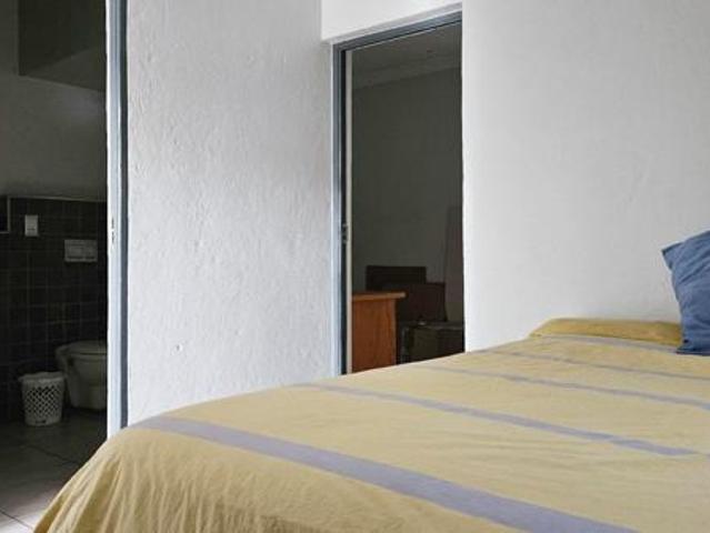 1 Bedroom Apartment in Menlo Park