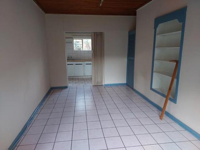 1 Bedroom Apartment in Meyerspark
