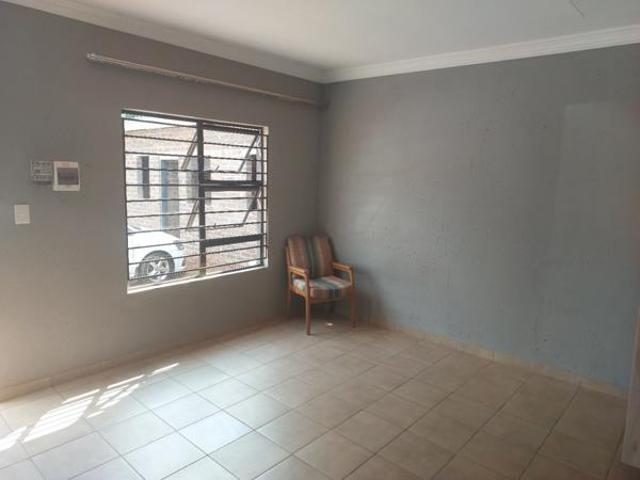 1 Bedroom Apartment in Meyerspark