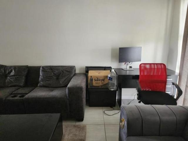 1 Bedroom Apartment in Midridge Park