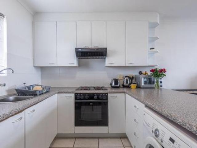 1 Bedroom Apartment in Milnerton Central