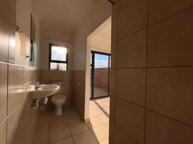 1 Bedroom Apartment in Milnerton Ridge