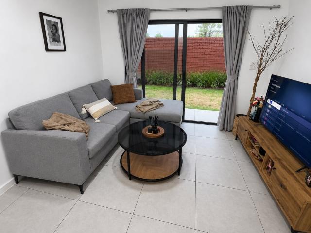 1 Bedroom Apartment in Modderfontein