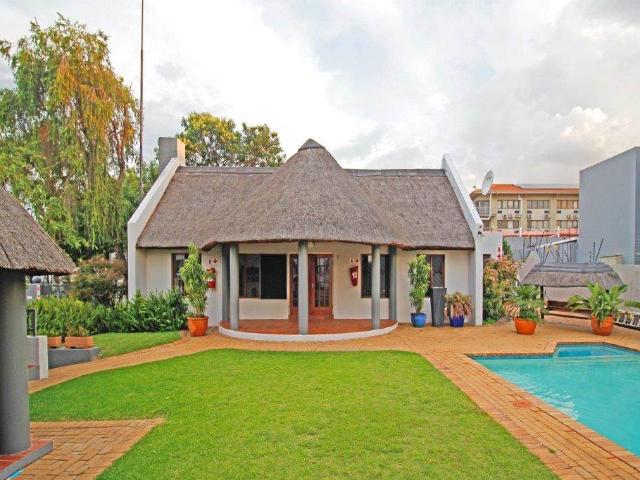 1 Bedroom Apartment in Morningside