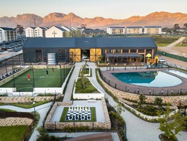 1 Bedroom Apartment in Mountainside