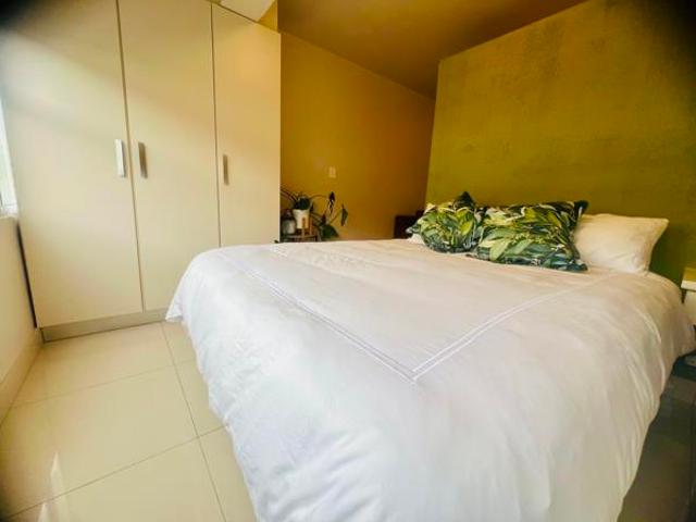 1 Bedroom Apartment in Mouille Point