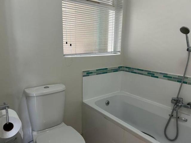 1 Bedroom Apartment in Mouille Point