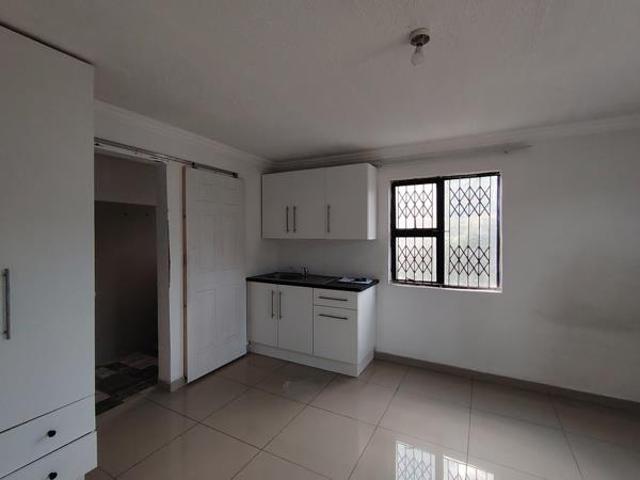 1 Bedroom Apartment in Nagina