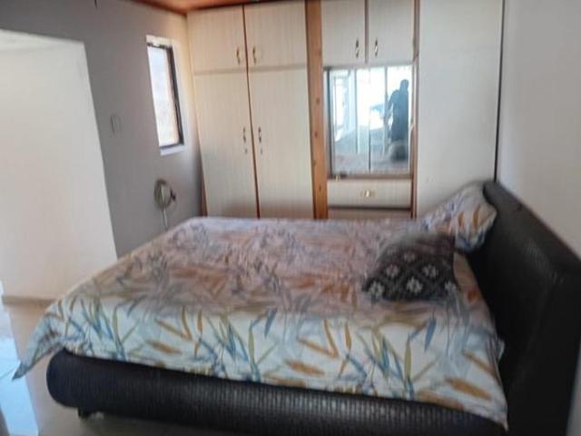 1 Bedroom Apartment in Newlands West