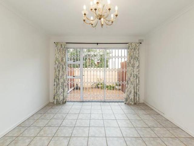 1 Bedroom Apartment in Newlands